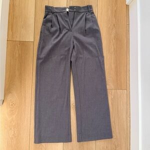 A&F Sloane tailored pant in gray